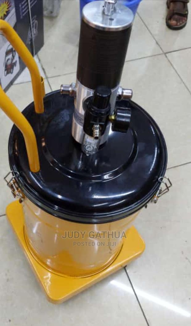 Ingco Greasing Gun 45ltr - main view
