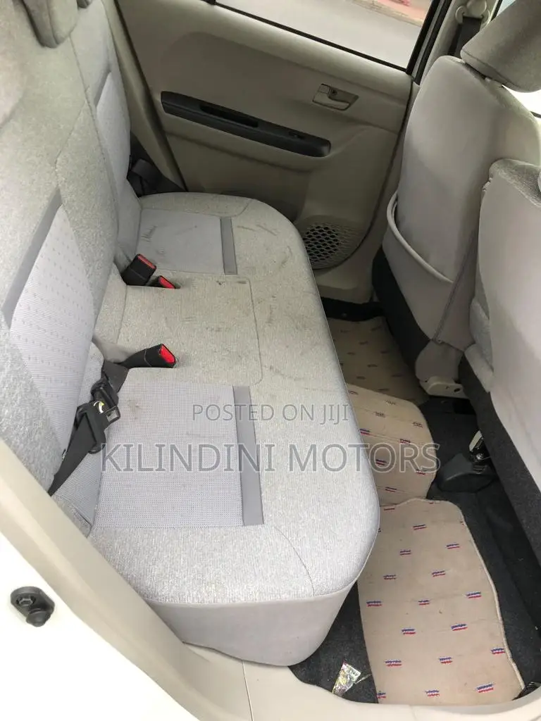 Toyota Passo 2017 White