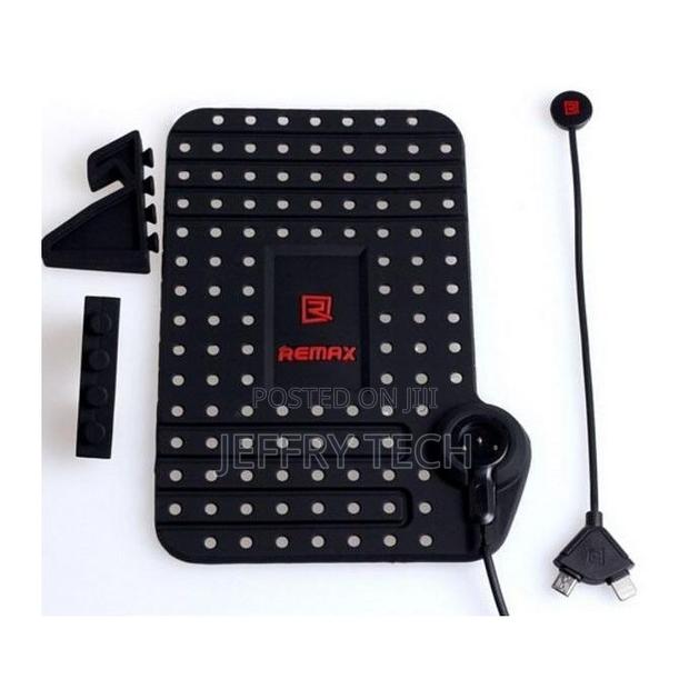 Remax Mobile Holder for Cars With USB Fast Charge - thumbnail 5