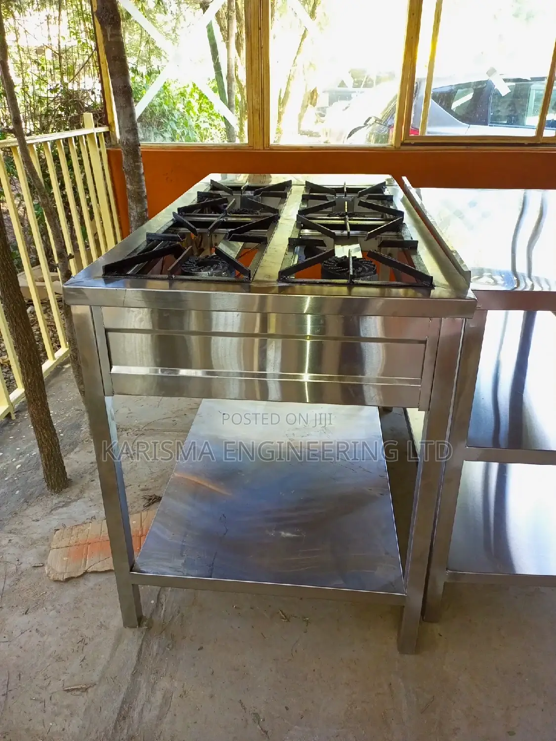 4 Burner Commercial Gas Cooker