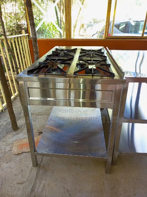 4 Burner Commercial Gas Cooker - main view