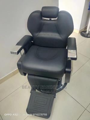 Black Jumbo Executive Chair - thumbnail 2