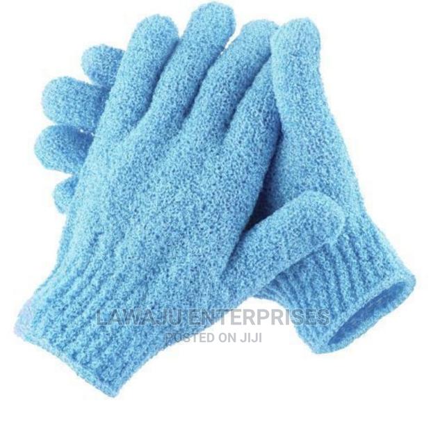 Exfoliating Bathing Scrub Glove - 2pcs - main view