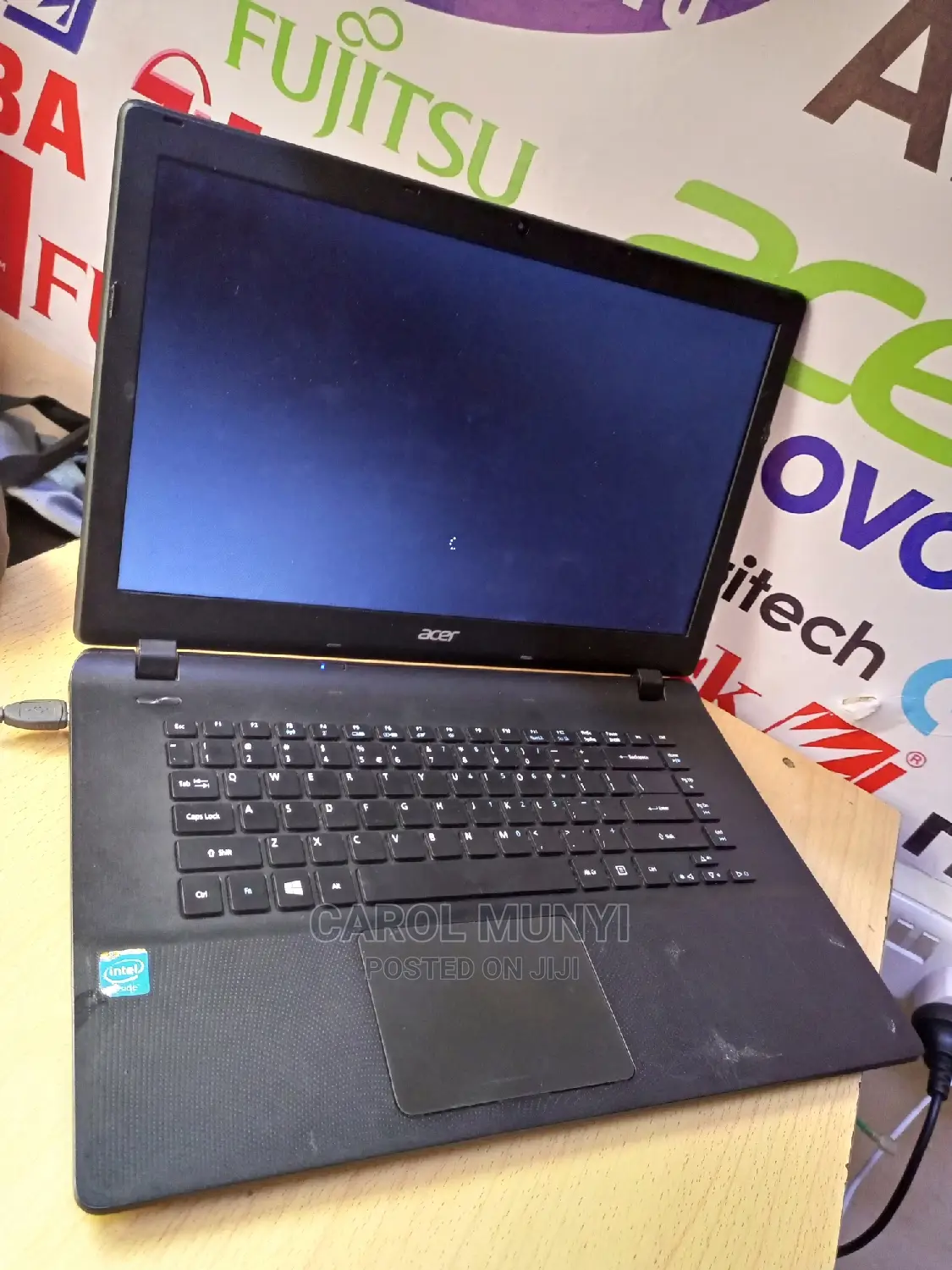 Laptop Acer Aspire 1400 4GB Intel Celeron HDD 500GB