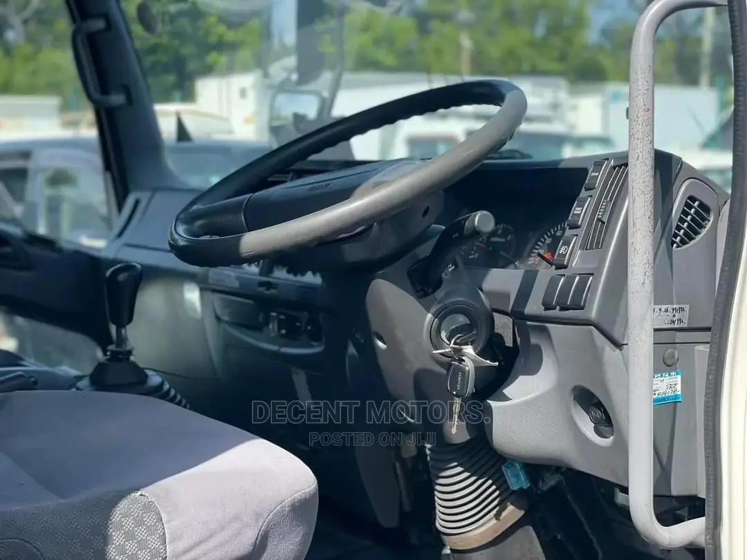 Isuzu Forward Freezer Body