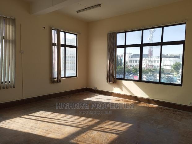 Executive Office Space - thumbnail 2