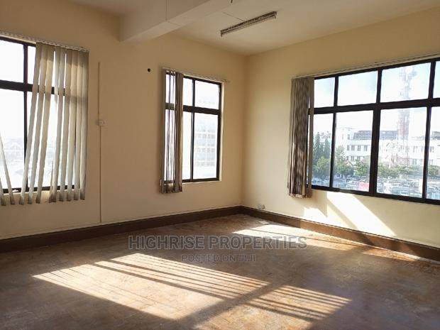 Executive Office Space - thumbnail 6