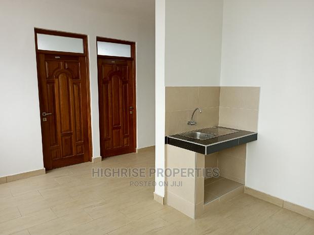 Executive Office Spaces for Rent - thumbnail 2