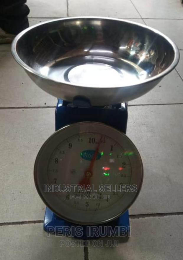 Impressive Analogue Kitchen Scale, 10kgs