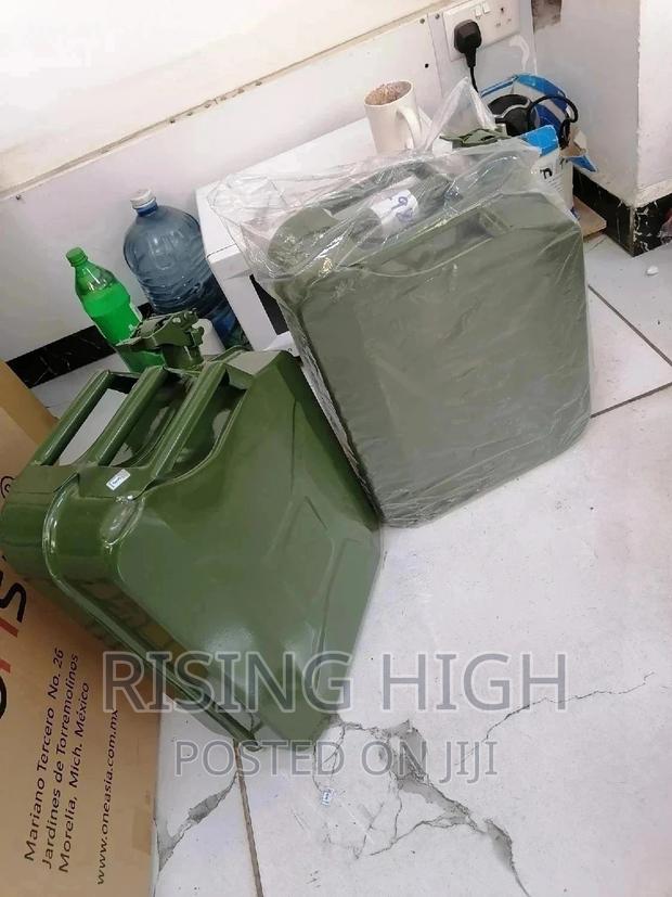 20L Fuel Jerrican - main view