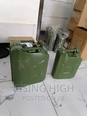 Cool Top Quality 20L Fuel Jerrican