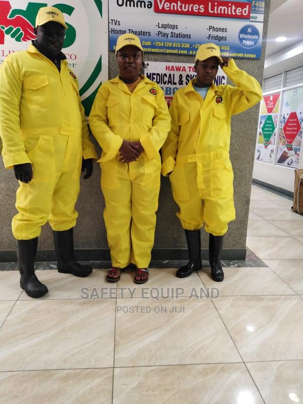 Yellow Overalls/Plain - thumbnail 3