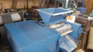 Soap Tripple Roller Mill Machine