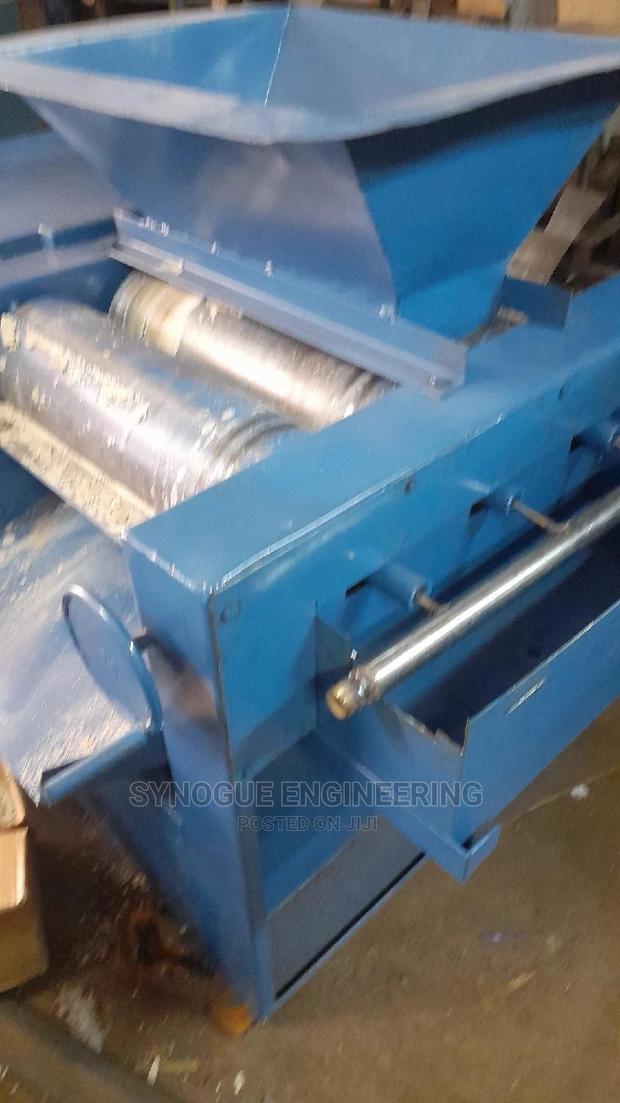 Soap Tripple Roller Mill Machine - thumbnail 2