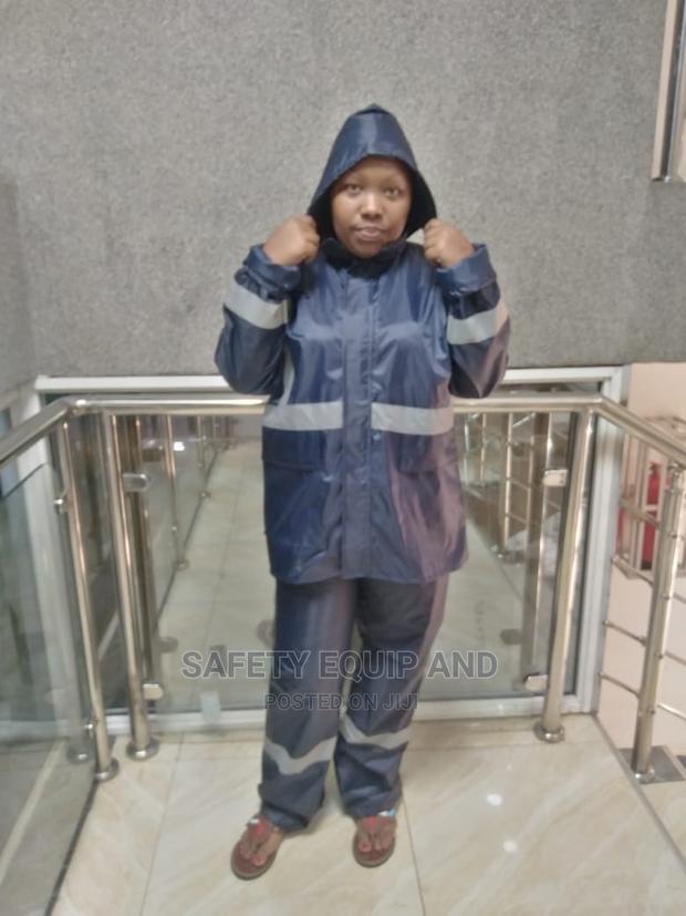 Best Quality Rainsutes at Safety Hub