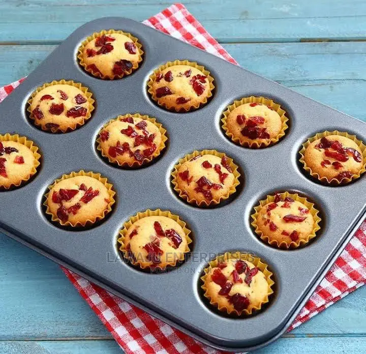 12 Hole Cupcake Muffin Baking Tray