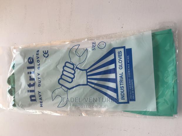 Nitrile Industrial Gloves