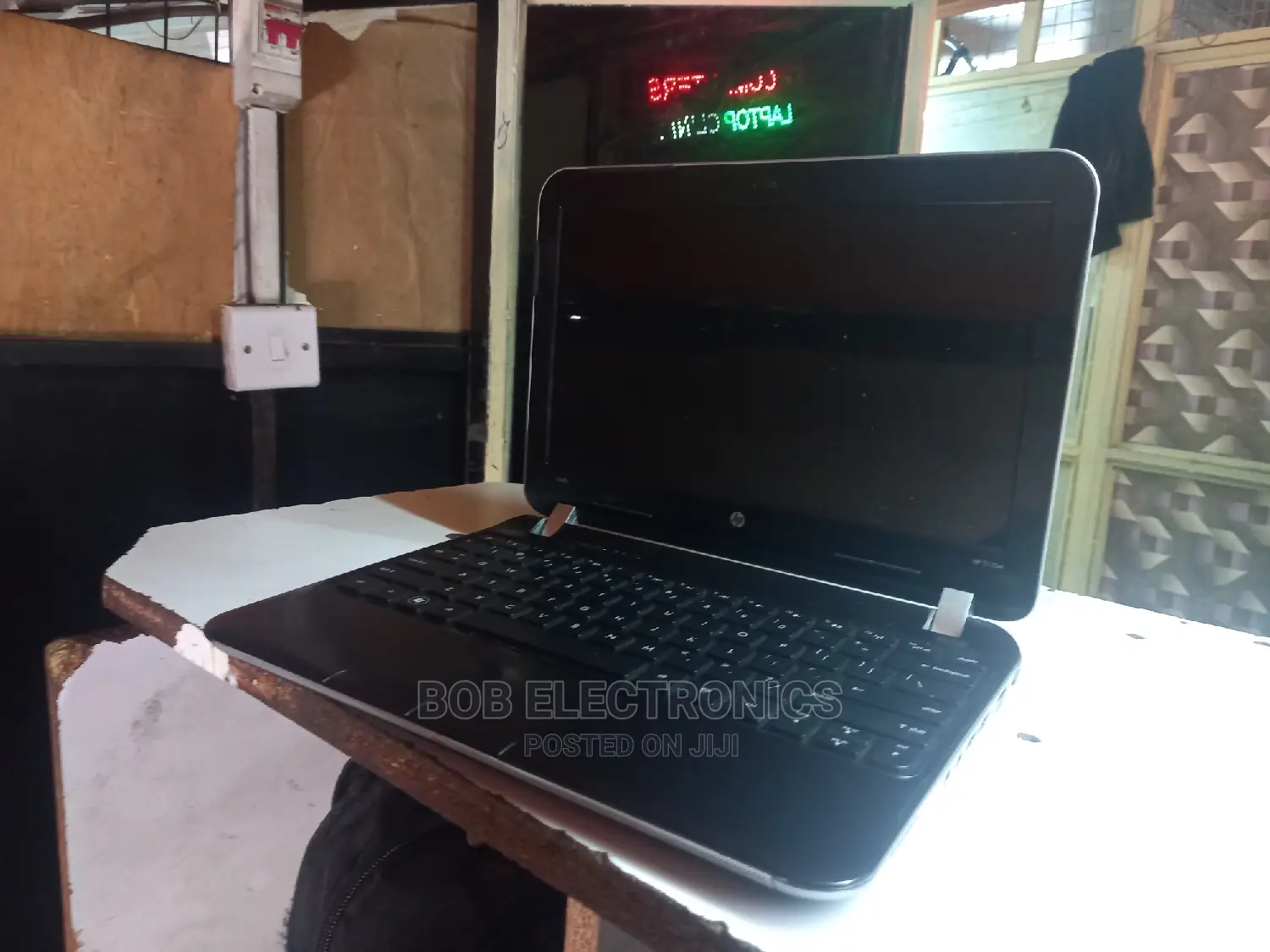 Laptop HP Mini 311 4GB Intel Pentium 320GB