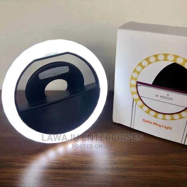 Black Selfie Ring Light - main view