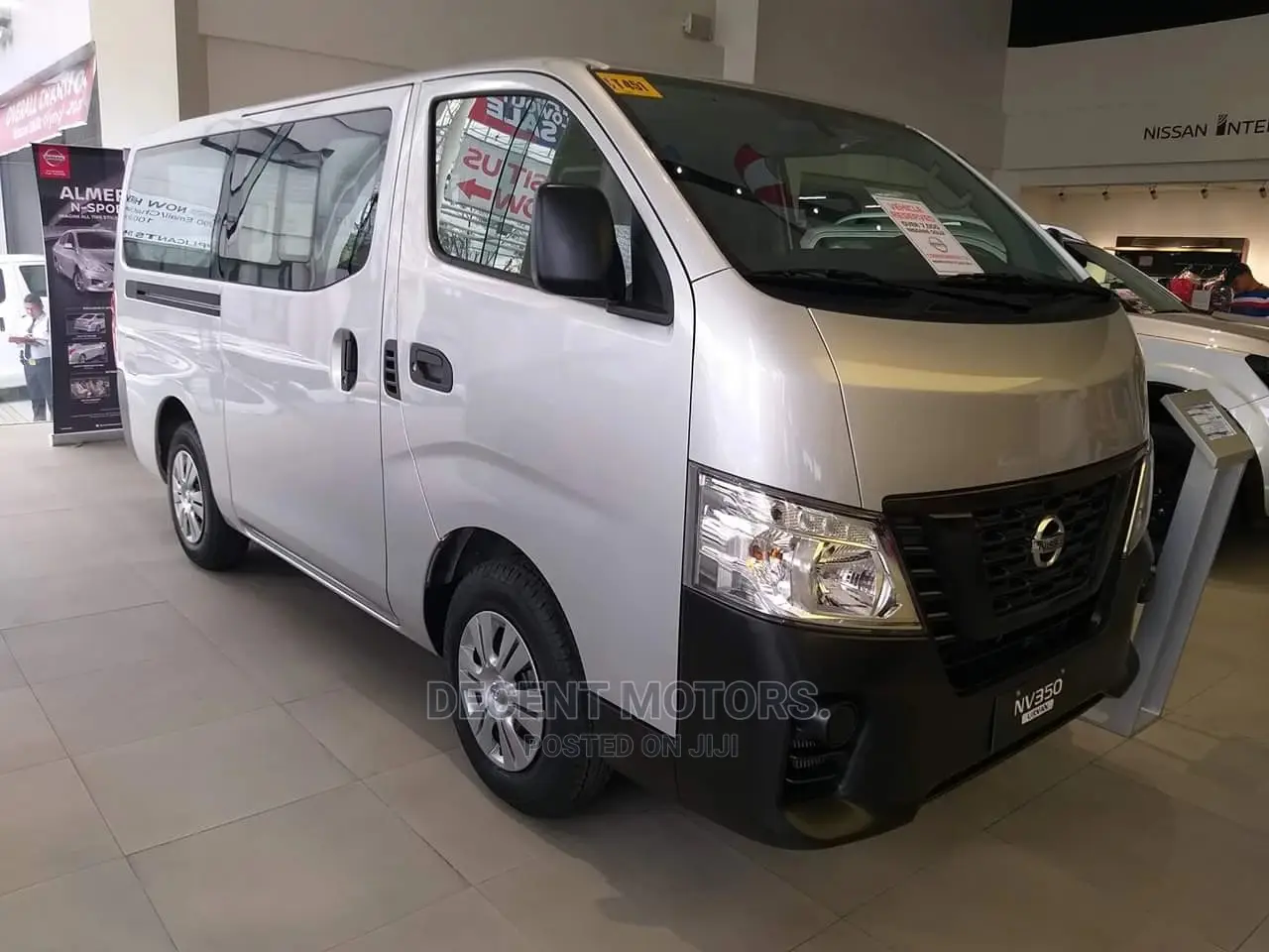 Nissan Caravan 2014 Silver