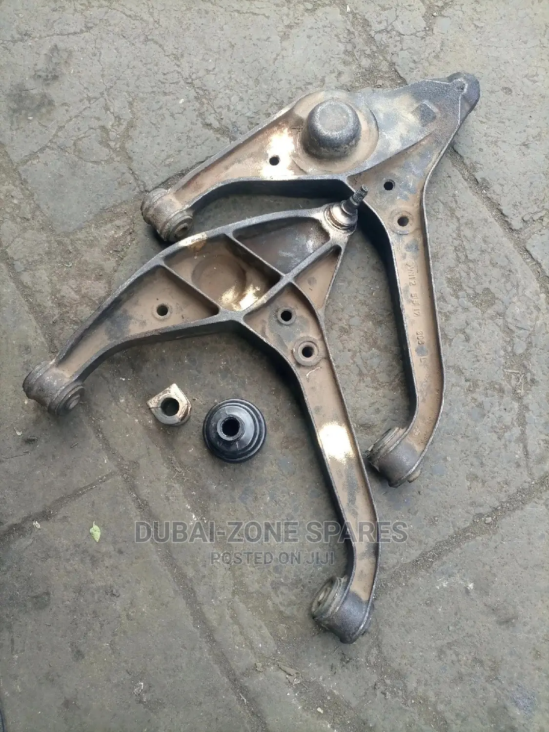 Suzuki Vitara Arms Available.