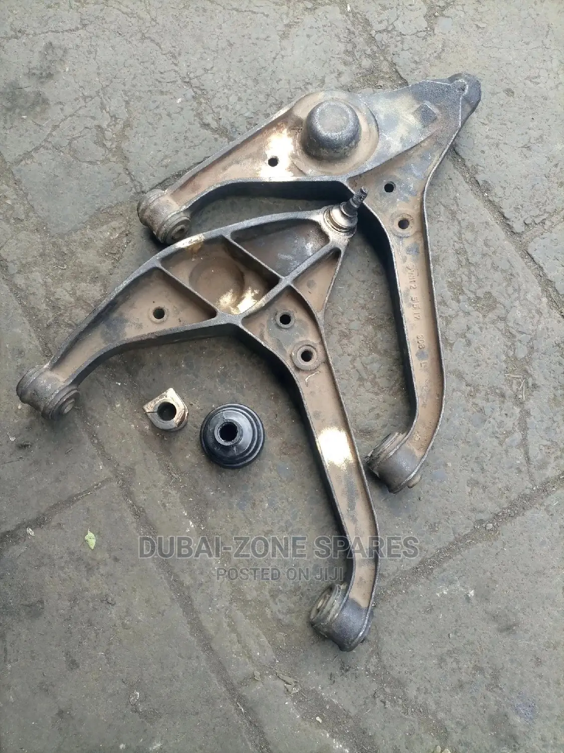 Suzuki Vitara Arms Available.