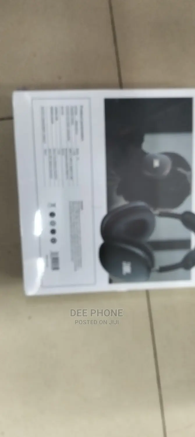 JBL Super Bass Wireless Headphones