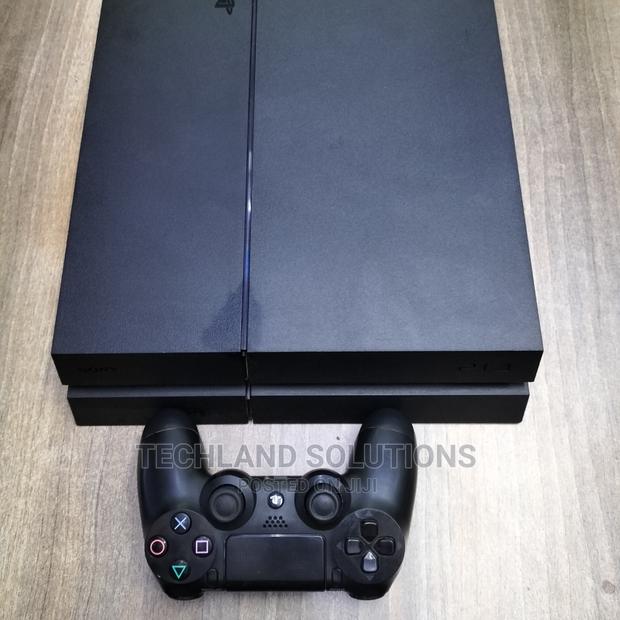Used Playstation 4 /Ps4 Standard - main view