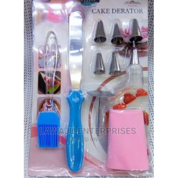 10 Pc Cake Decorating Set - thumbnail 2