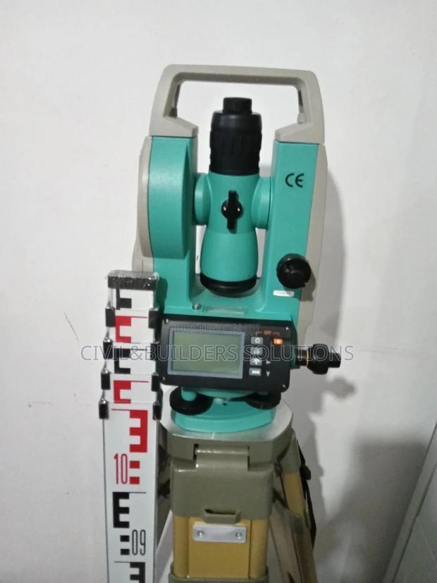 Digital Theodolite With Laser - main view