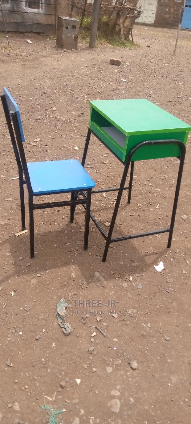 Quality Laminated Type School Desk Chair - thumbnail 2