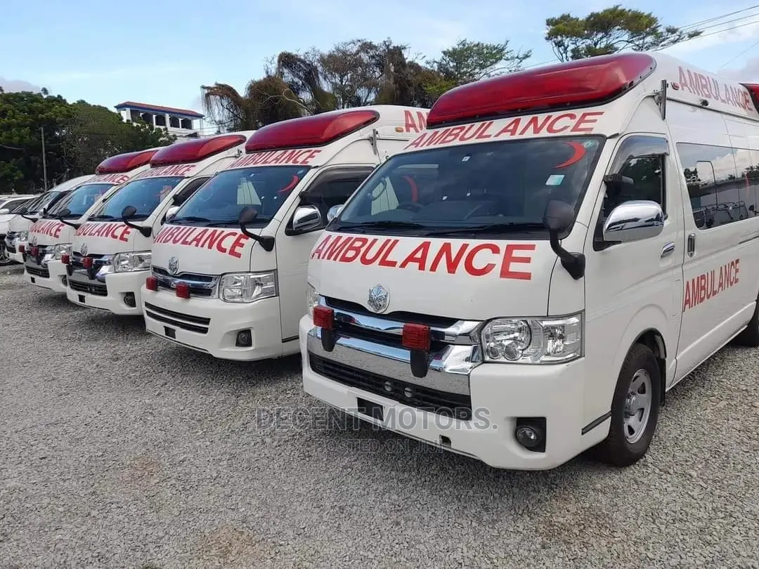 Toyo Hiace 9l Ambulance