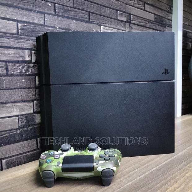 Ps4 Used /Playstation 4 - main view