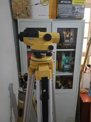 South Nl32 Automatic Dumpy Level Set