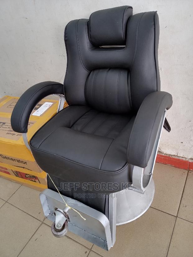 Kinyozi Chair - main view