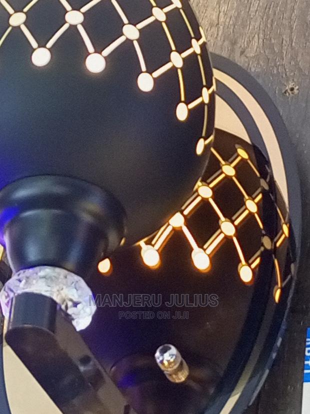 Wall Light - thumbnail 2
