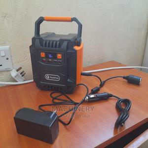 Power Station Portable Solar Generator - thumbnail 2