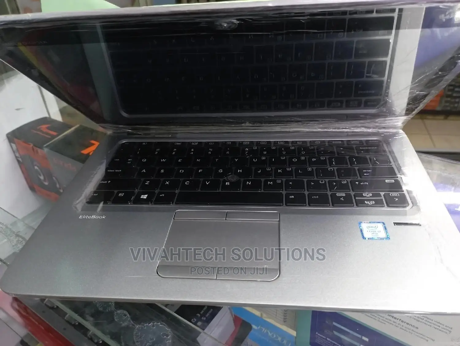 New Laptop HP EliteBook 820 G3 8GB Intel Core I7 SSD 256GB