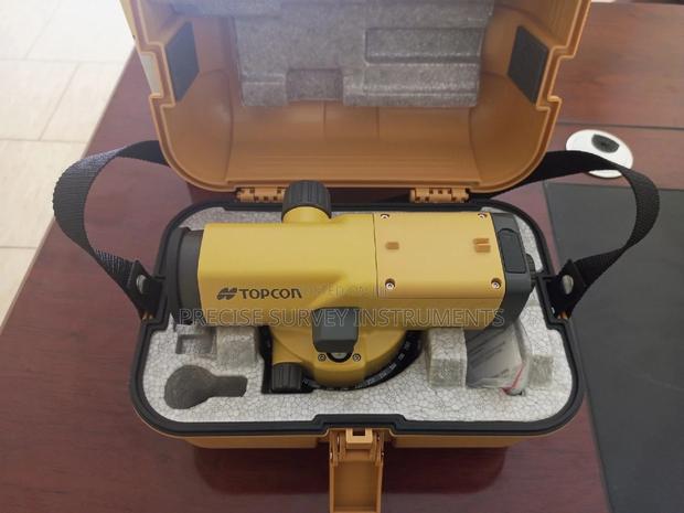 Dumpy Level Set - main view