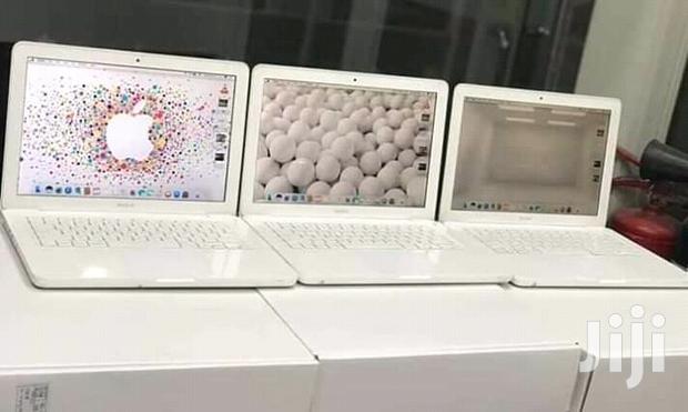 Laptop Apple MacBook 4GB Intel Core 2 Duo HDD 500GB - thumbnail 3