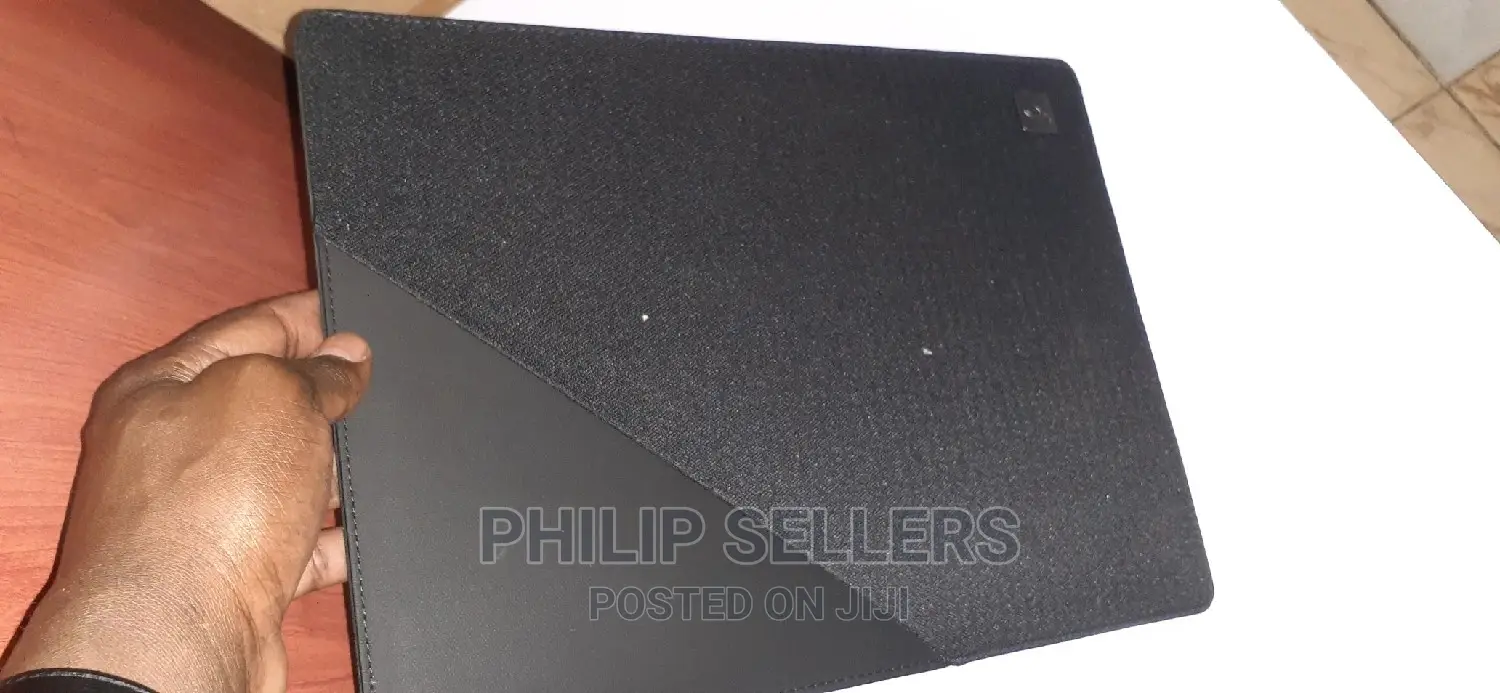 Wiwu Blade Sleeve for 
13inch