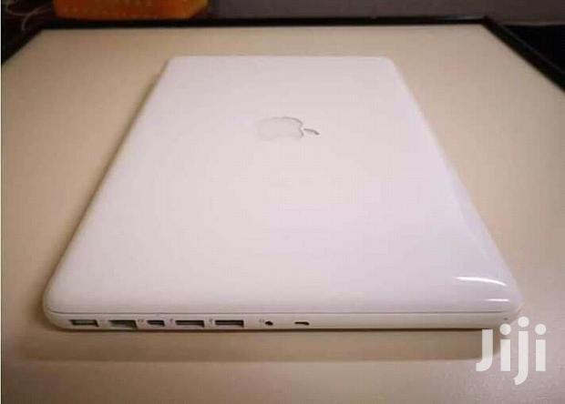 Laptop Apple MacBook 4GB Intel Core 2 Duo HDD 320GB - thumbnail 3