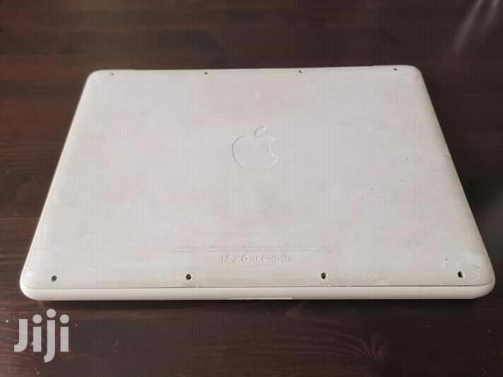 Laptop Apple MacBook 4GB Intel Core 2 Duo HDD 320GB