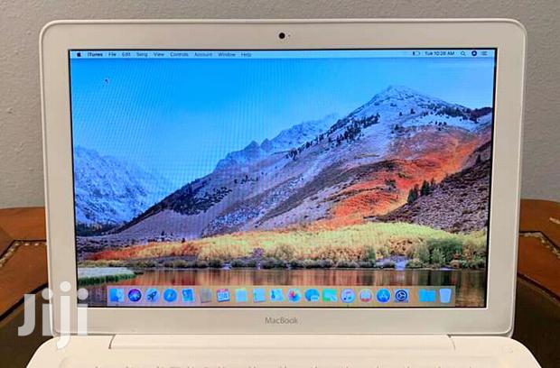 Laptop Apple MacBook 4GB Intel Core 2 Duo HDD 320GB - thumbnail 2