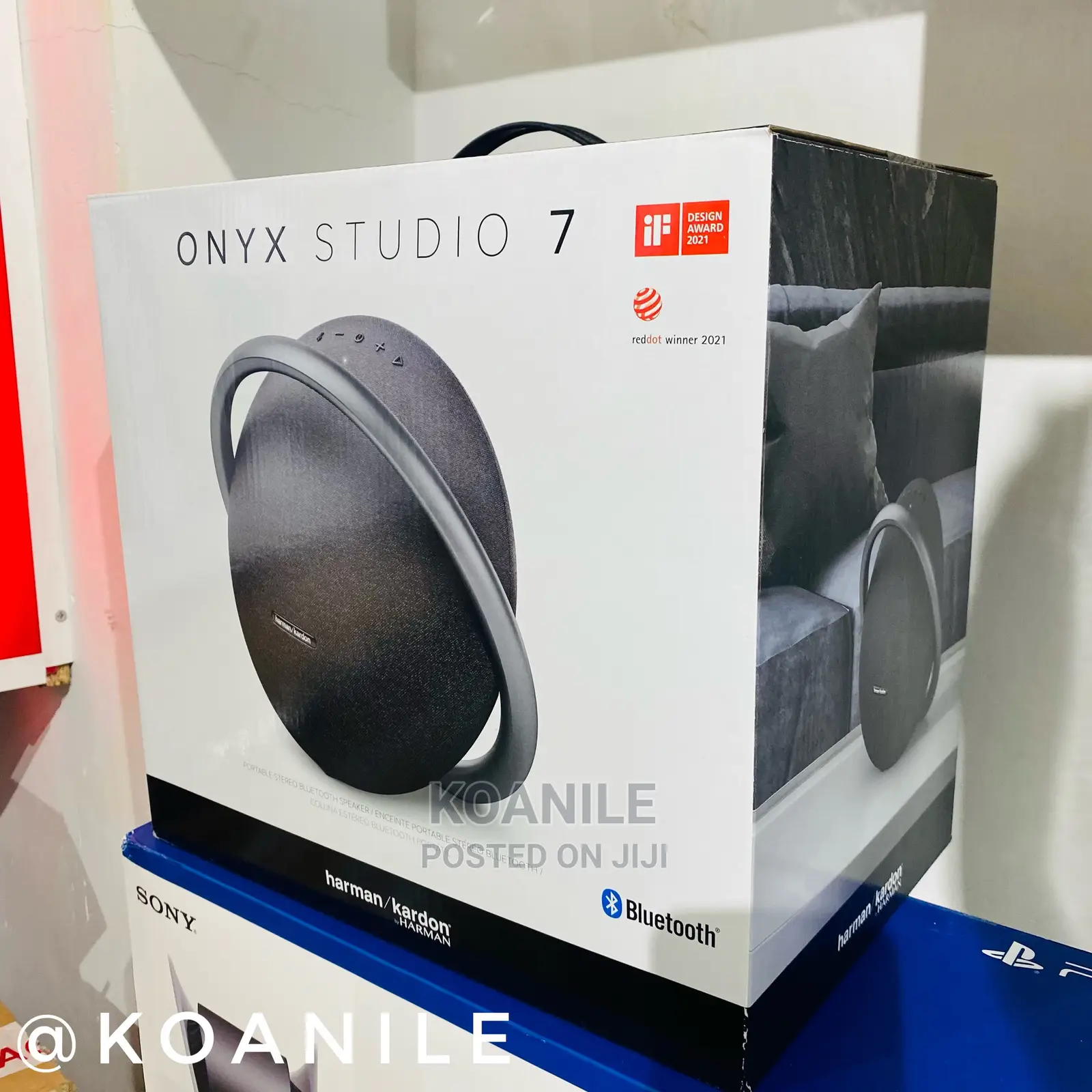 Onyx Studio 7 by Harman