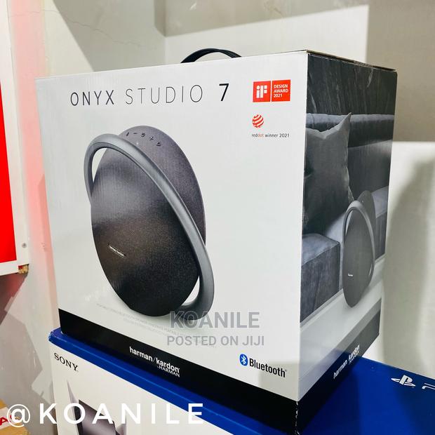 Onyx Studio 7 by Harman - main view