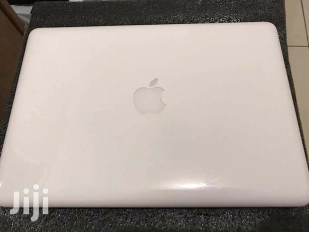 Laptop Apple MacBook 4GB Intel Core 2 Duo HDD 320GB - thumbnail 3