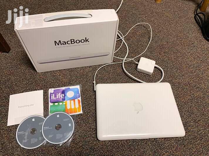 Laptop Apple MacBook 4GB Intel Core 2 Duo HDD 250GB