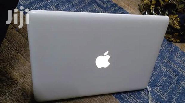 Laptop Apple MacBook 4GB Intel Core 2 Duo HDD 250GB - thumbnail 3