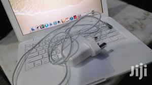 Laptop Apple MacBook 4GB Intel Core 2 Duo HDD 250GB - thumbnail 2